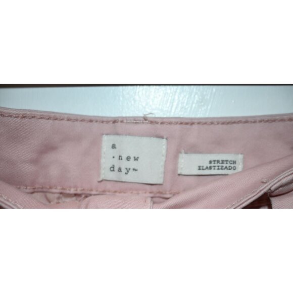 A New Day Womens Stretch Shorts Size 6 - Picture 2 of 3